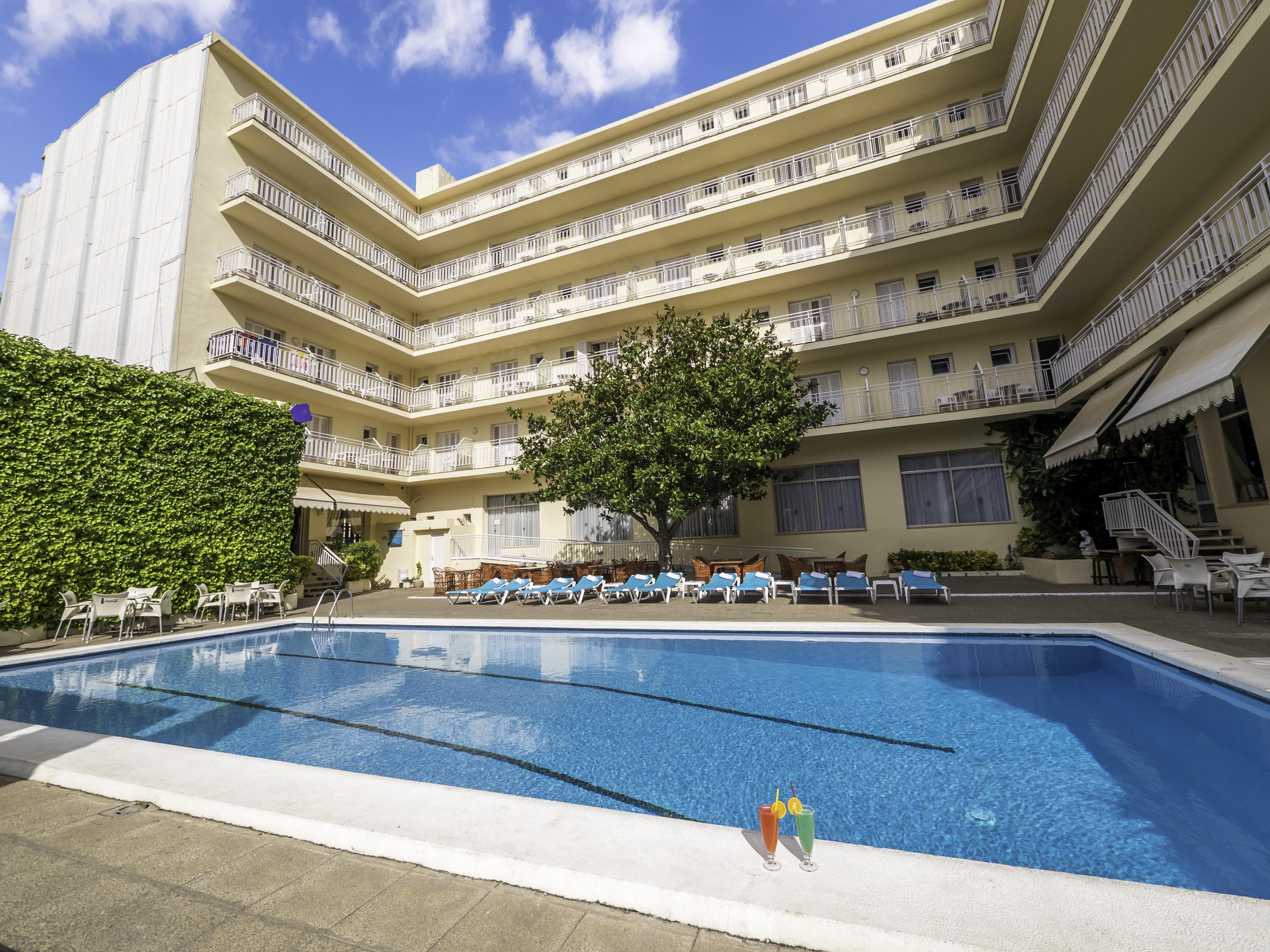Checkin Pineda Hotel ปิเนดาเดมาร์ ภายนอก รูปภาพ